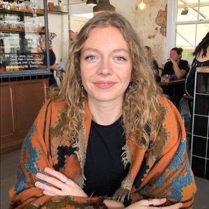 Meet your Posher, Victoria